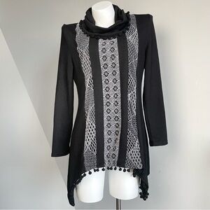 Black and Gray Pom Pom Hem Knit Tunic